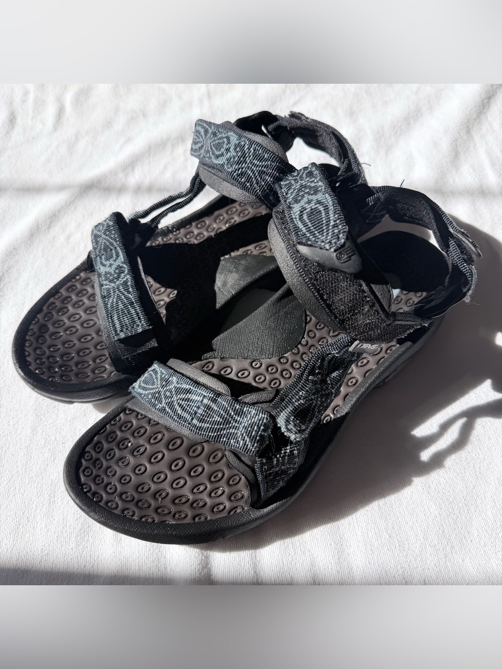 Teve Mush II Strappy Sandals Black/Gray/Blue Hook & Loop US 8 EU 39